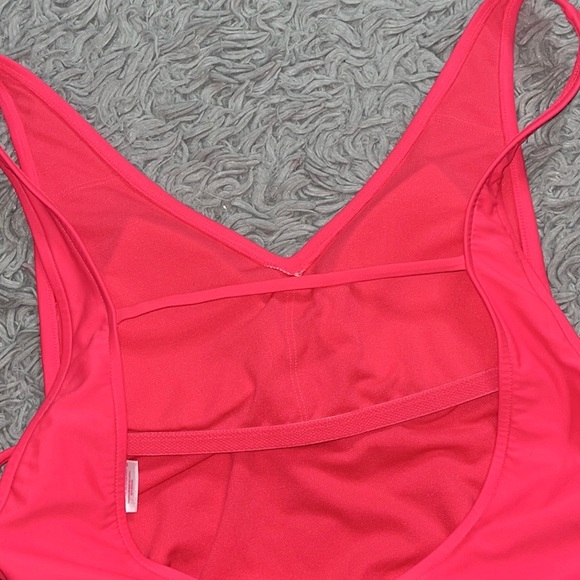 Last chance…Xhilaration Swimsuit One Piece Scrunch Cutout M Medium - Picture 4 of 6